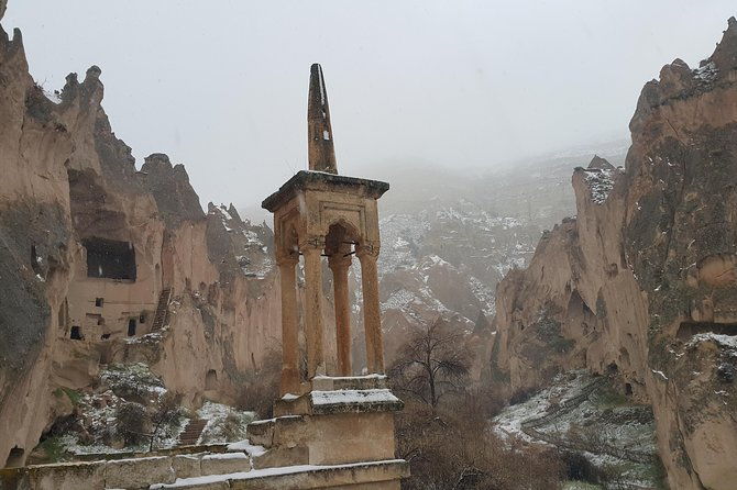 small-group-red-tour