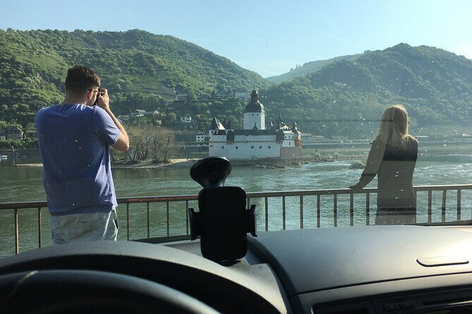 Small Group Rheingau Vineyards Tour with Castles and Abbeys - Key Points