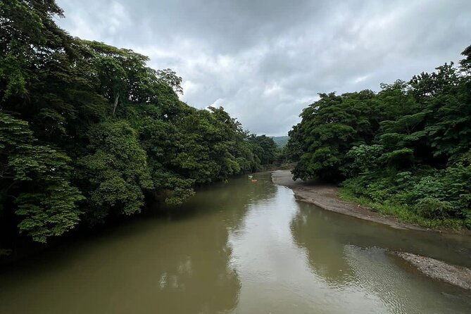 small-group-safari-float-in-nosara-river