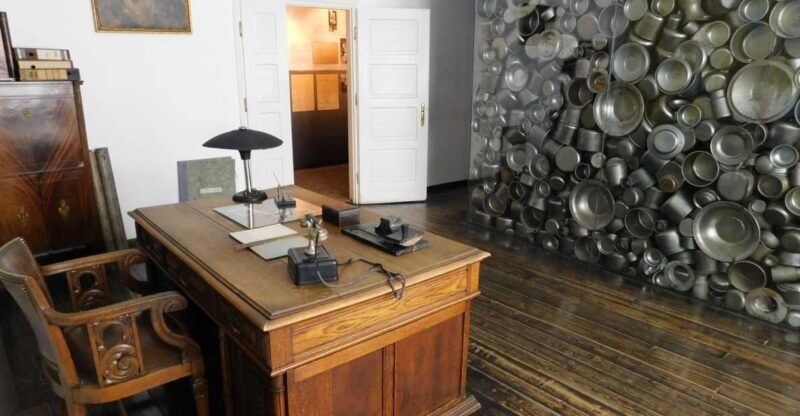 small-group-schindler-factory-and-ghetto-tour-with-guide