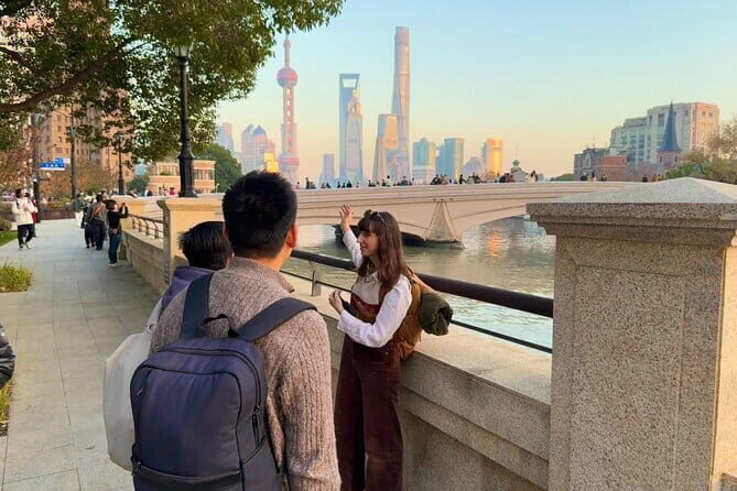 Small-Group Shanghai's Suzhou Creek Walking Exploration - Key Points