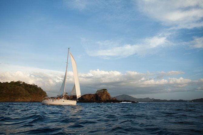 small-group-shared-morning-charter-of-50-beneteau