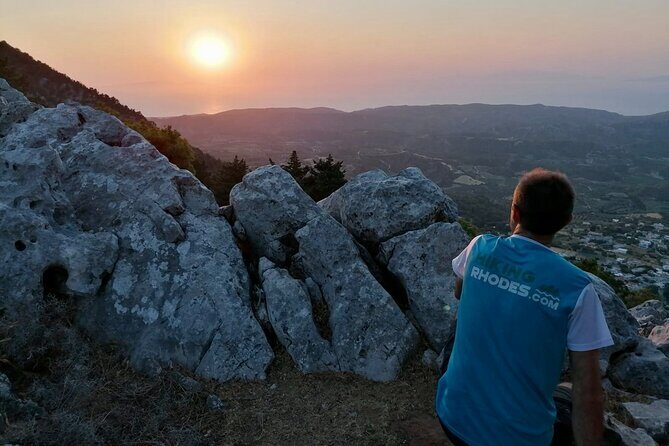 Small Group Sunset Hiking from Salakos to Profitis Ilias - The Route: A Detailed Breakdown