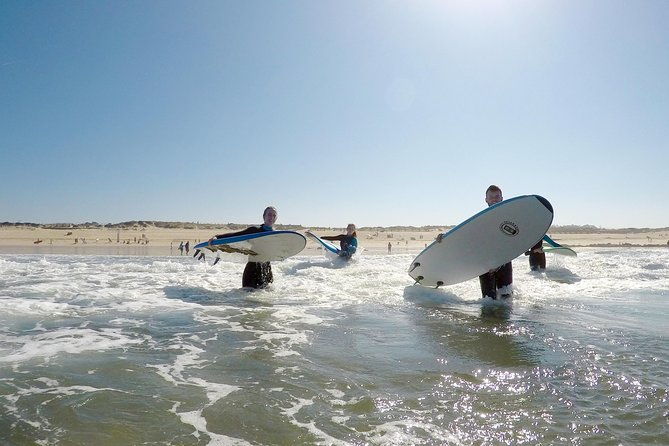 small-group-surf-coaching-in-porto-w-photos