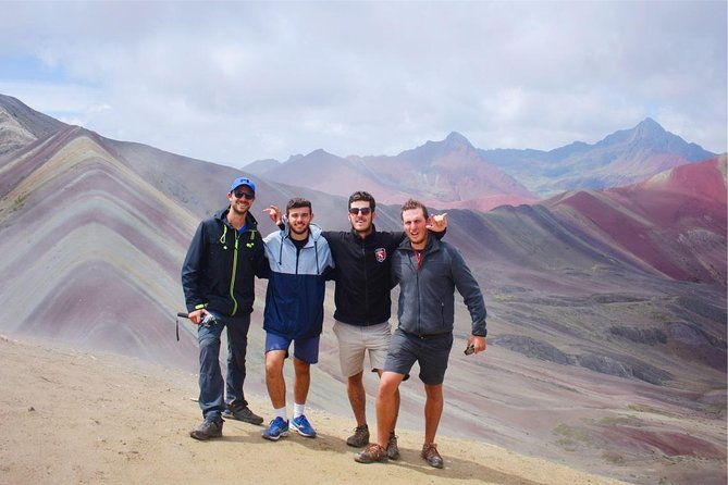 small-group-to-the-rainbow-mountain-max-6-hikers