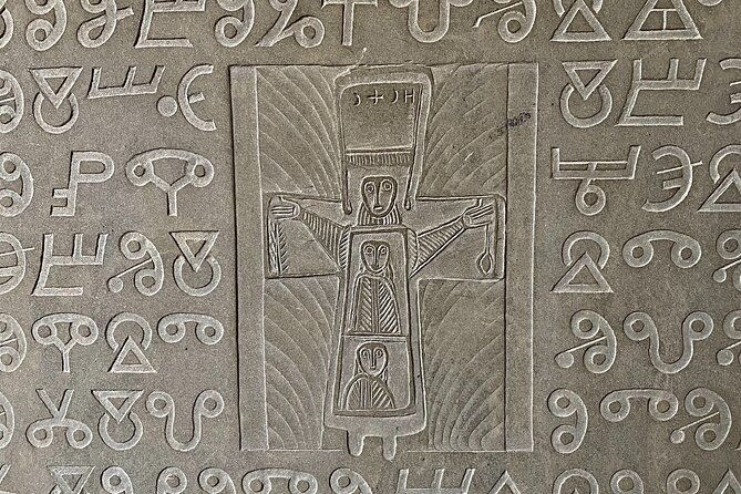 small-group-tour-at-underground-temples-of-st-clements-basilica-3