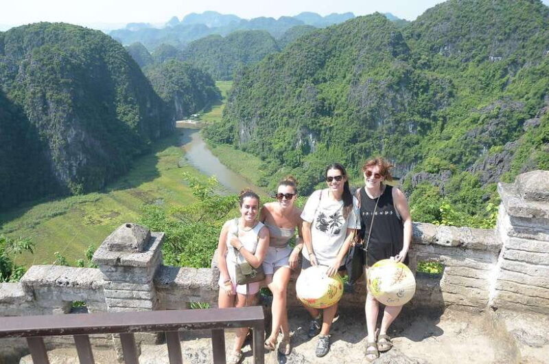 Small Group Tour Bai Dinh, Trang An, Mua Cave from Ninh Binh - Key Points