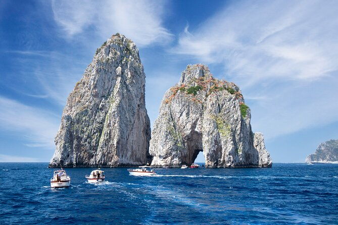 small-group-tour-from-naples-to-capri-boat-and-land