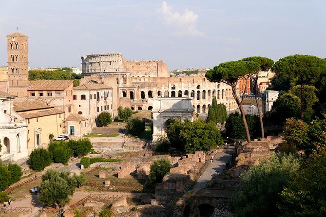 small-group-tour-of-roman-forum-palatine-hill-circus-maximus