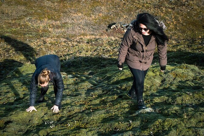 small-group-tour-of-valley-of-tears-and-highlands-adventure