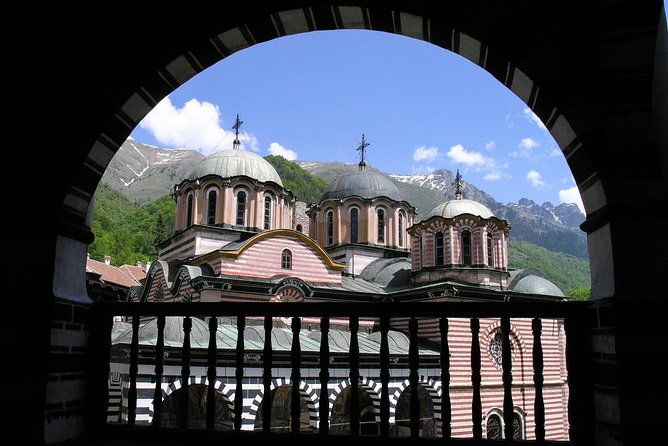 small-group-tour-rila-monastery-and-melnik-2