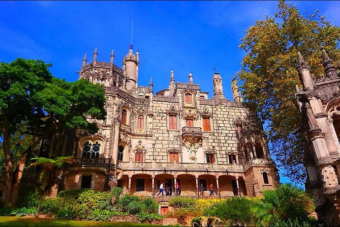 small-group-tour-romantic-sintra-amazing-cabo-da-roca-cascais-from-cascais