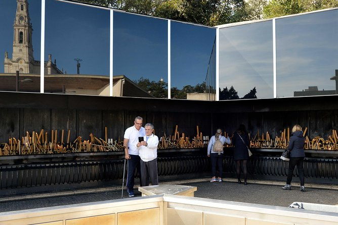 small-group-tour-to-fatima-batalha-nazare-and-obidos-from-lisbon