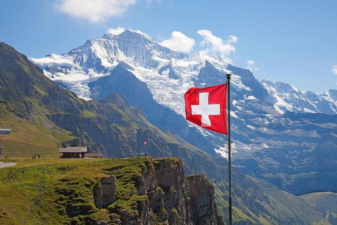 small-group-tour-to-jungfrau-interlaken-from-zurich-ktz364