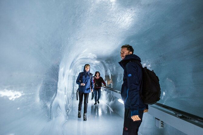 small-group-tour-to-jungfrau-interlaken-from-zurich-ktz364