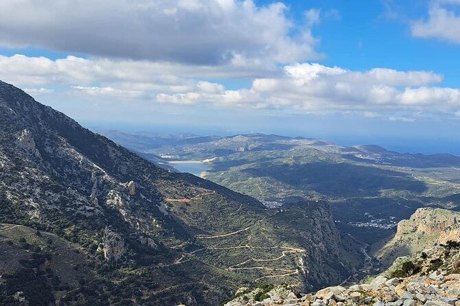 small-group-tour-to-knossos-palace-lasithi-plateau-olive-mill