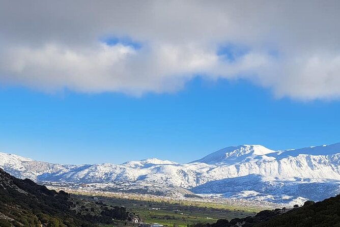 small-group-tour-to-knossos-palace-lasithi-plateau-olive-mill