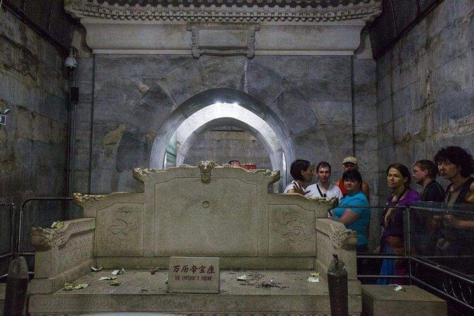 Small Group Tour to Mutianyu Great Wall, Ming Tombs, Sacred Path With Lunch - Why the Price Offers Good Value