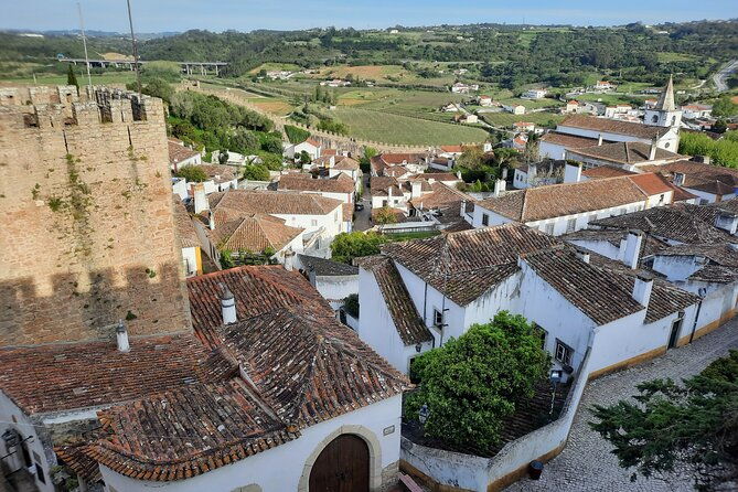 small-group-tour-to-nazare-and-obidos-from-lisbon