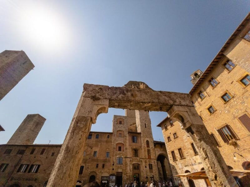 small-group-tour-to-siena-san-gimignano-with-chianti-wine