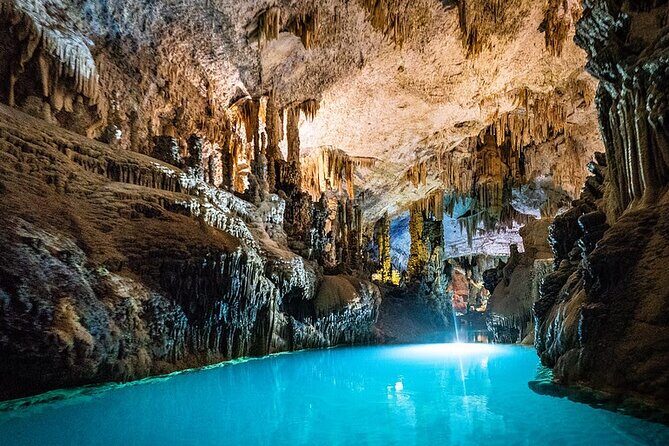 Small-Group Tour with Lunch to Jeita Grotto, Byblos and Harissa - The Logistics and Experience