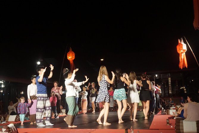 Small Group : Traditional Dinner with Performance and Local Fresh Market Tour - FAQs