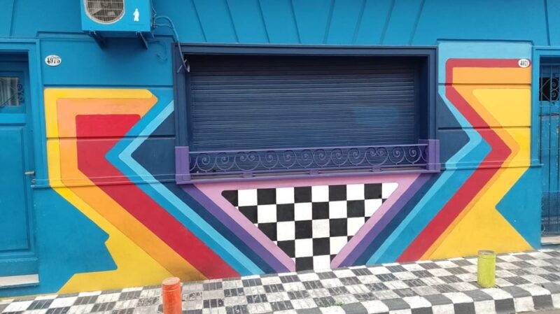 small-group-walking-tour-urban-art-palermo