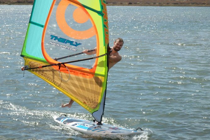 small-group-windsurf-lesson-in-lagos