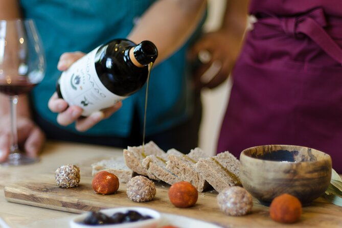 small-group-wine-tasting-activity-in-west-chania