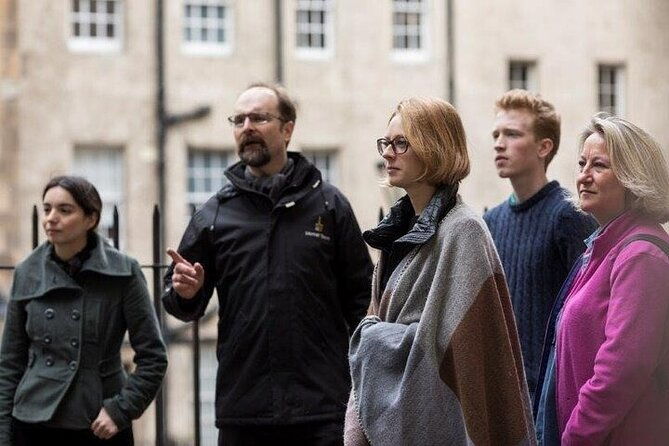 small-group-witches-trials-truth-tour-in-edinburgh