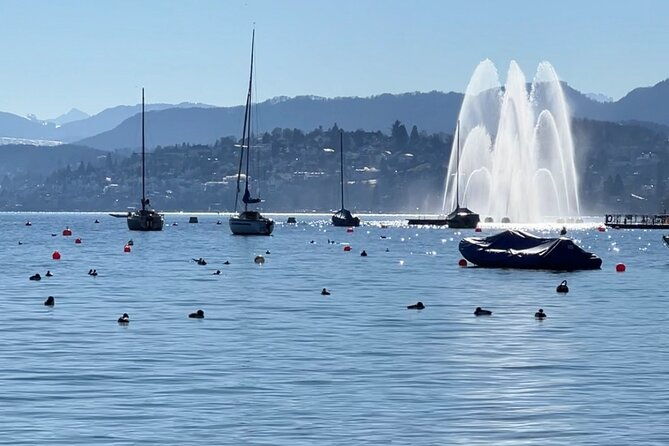 small-group-zurich-walking-tour-cruise-and-lindt-factory
