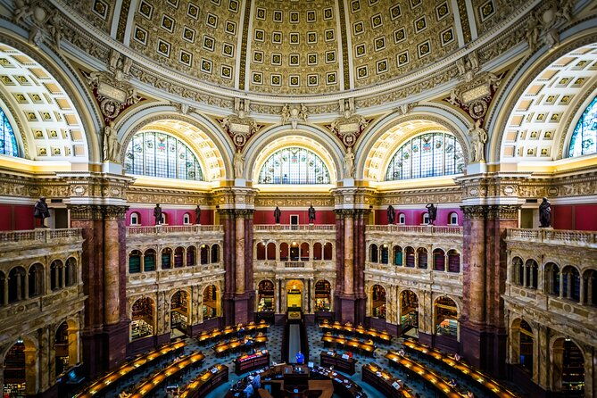 small-guided-tour-inside-the-capitol-and-library-of-congress
