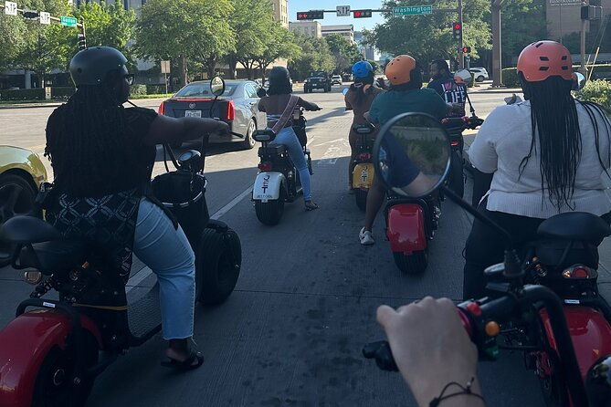 smart-tour-downtown-dallas-fat-tire-scooter-tour