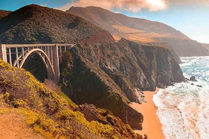 smartphone-driving-tour-between-santa-maria-monterey-big-sur