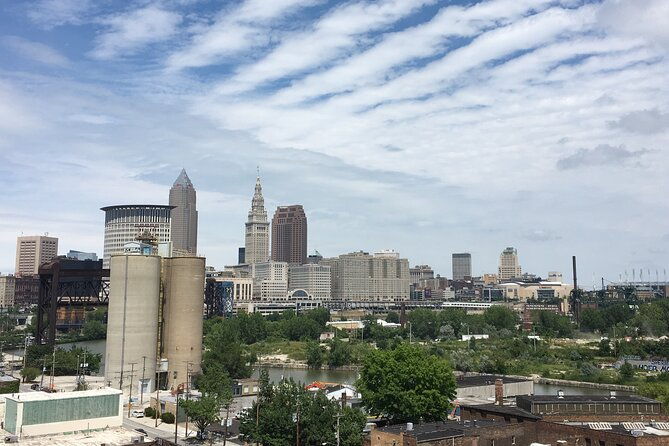 smartphone-guided-walking-tour-of-downtown-cleveland-sights-stories