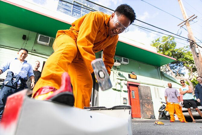 smash-lab-rage-room-experience-in-hawaii