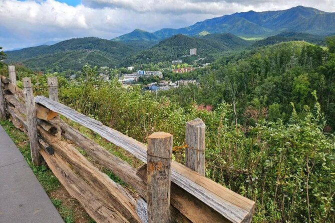 smokies-adventure-loop-jeep-tour