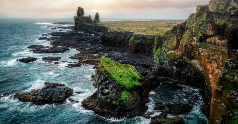 snaefellsnes-peninsula-and-kirkjufell-small-group-tour