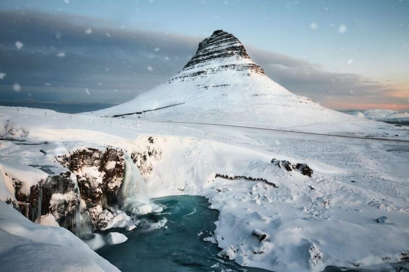 snaefellsnes-peninsula-vatnshellir-lava-cave-private-tour