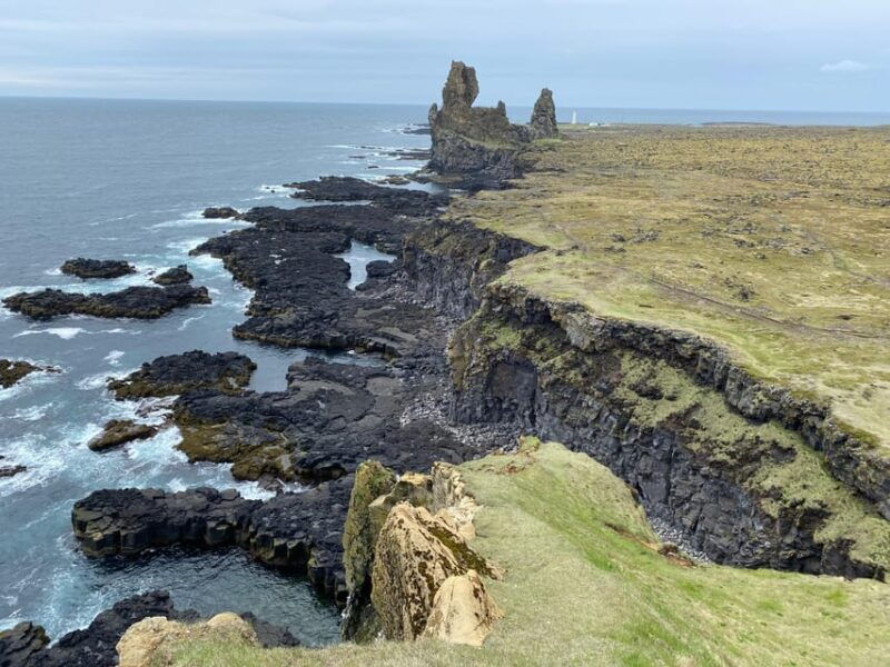 snaefellsnes-peninsula-vatnshellir-lava-cave-private-tour