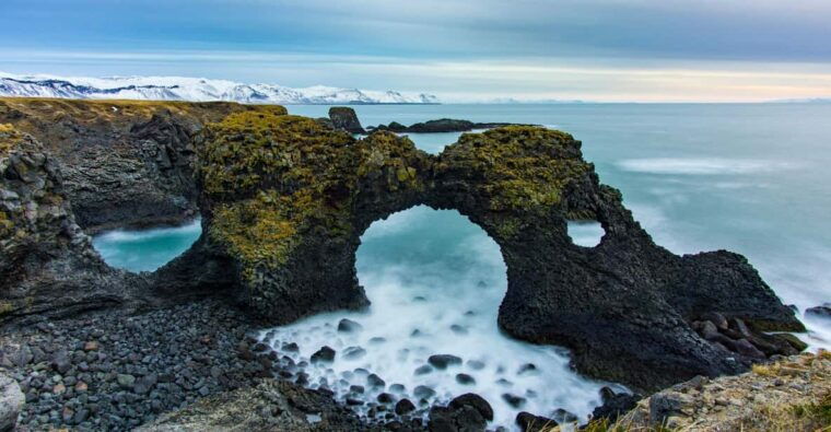snaefellsnes-peninsula-vatnshellir-lava-cave-private-tour