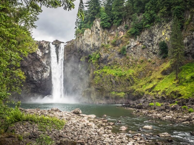 Snoqualmie, Twin Falls & Ancient Forest (Transport Included) - Who is This Tour Best For?
