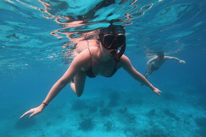 snorkel-adventure-at-bonaire-marine-park