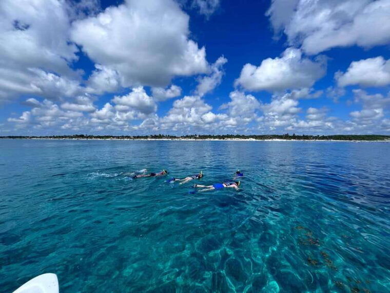 snorkel-in-tulum-reef-boat-ride-and-caleta