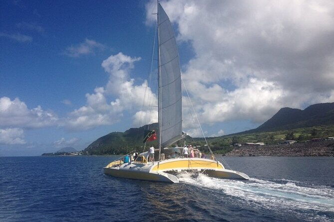 snorkel-lunch-lounge-bluewater-or-snorkel-and-lunch-leeward