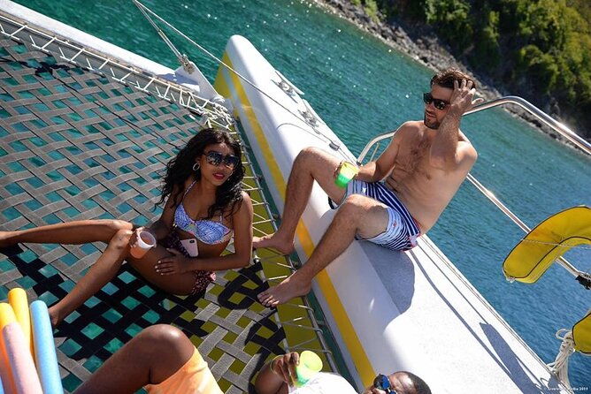 snorkel-lunch-lounge-bluewater-or-snorkel-and-lunch-leeward