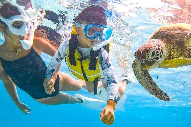 snorkeling-activity-in-okinawa-miyako-japan