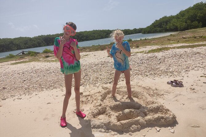 snorkeling-and-grilling-fresh-fish-at-donkey-beach