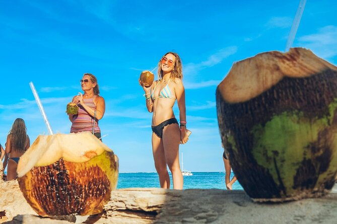 snorkeling-and-swimming-on-a-caribbean-cruise-by-sharky-catamarans