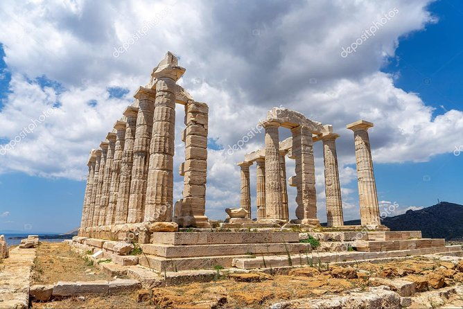 snorkeling-and-swimming-tour-to-the-poseidons-temple-at-sounio-cape-2